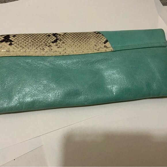 Python Snakeskin Tourquoise Rhinestone Leather purse shoulder clutch wristlet - Picture 5 of 11